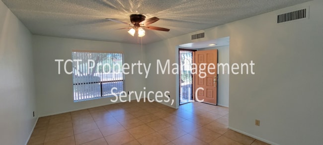 Building Photo - Fountain Hills * 4bed 2 bath