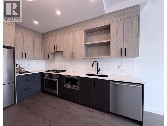 Photo du bâtiment - 6859 Cambie St.