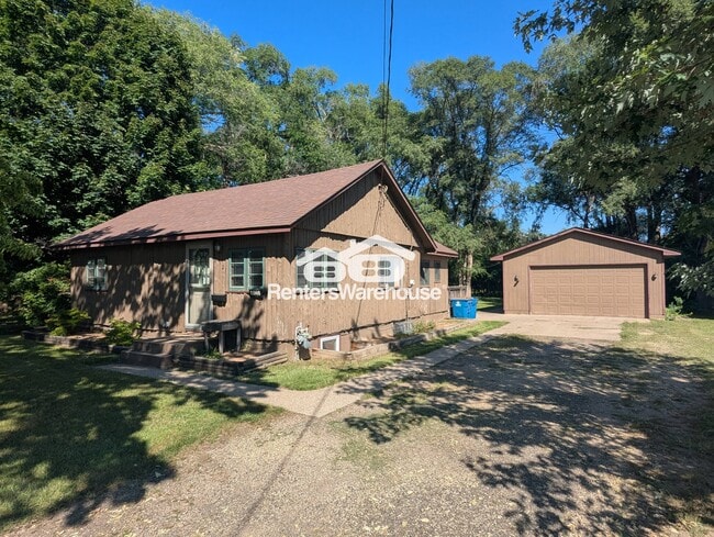 Building Photo - 9123 Pillsbury Ave S