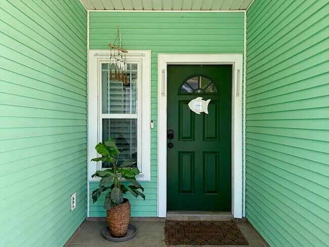 Foto del edificio - 15637 Palmira Ave