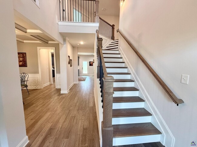 Building Photo - 400 Bella Notte Cir