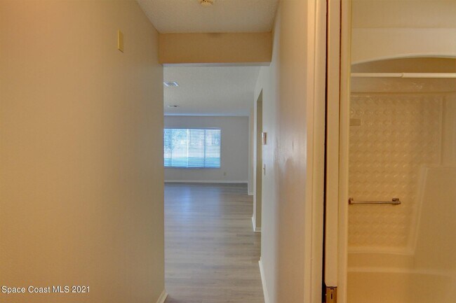 Building Photo - 1309 Harrison St