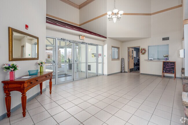 Lobby - Englewood Vista