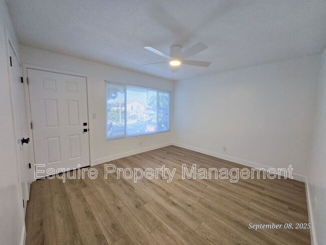 Building Photo - 241 Chester Way