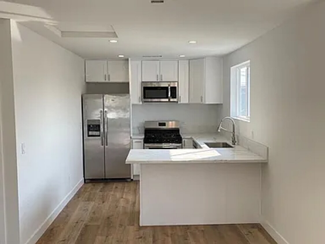 Foto principal - Spacious Updated 2BD/2BA in Prime Boyle Heights