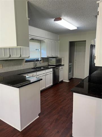 Foto del edificio - 5924 Birchhill Rd