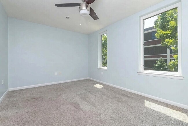 Foto del edificio - 428 E Oliver St