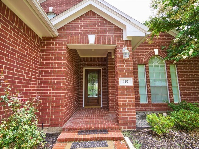 Building Photo - 419 Richmond Pl Dr