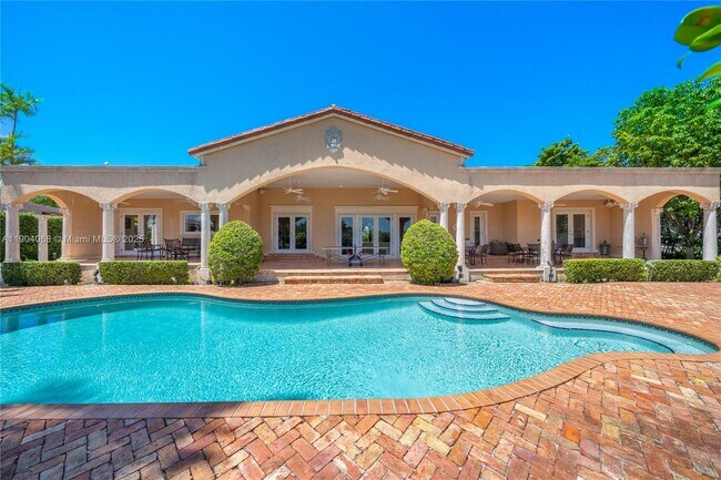 Foto del edificio - 600 Marquesa Dr