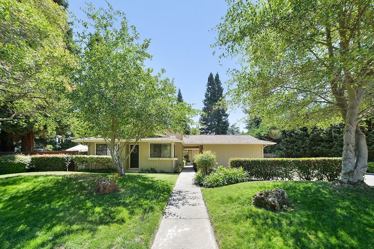 Foto del edificio - Units A-F