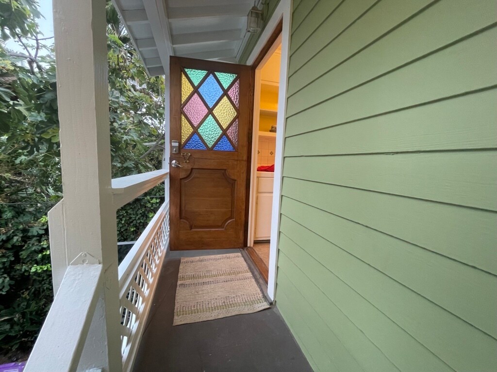 3048 E Vista St, Long Beach, CA 90803 House for Rent in Long Beach