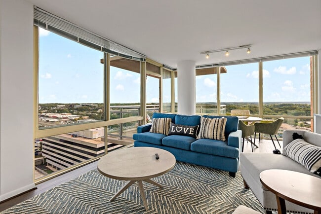 Foto del edificio - 8516 Leesburg Pike