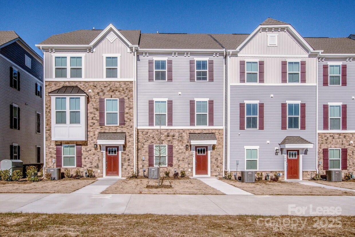 Foto principal - 1020 Newell Towns Ln