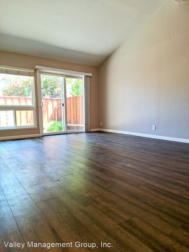 Building Photo - 2 br, 2 bath House - 20121 Northwood Dr