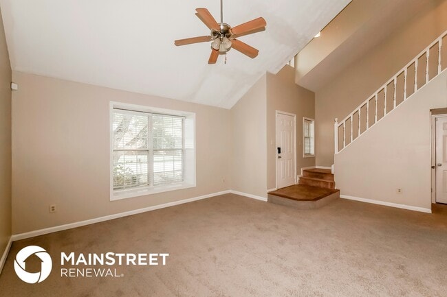 Building Photo - 1202 Pine Mountain Way