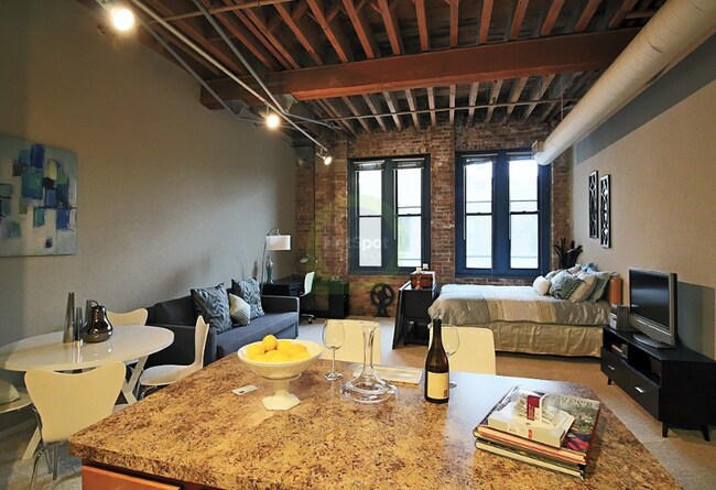 Foto del edificio - 1358 N Wells St