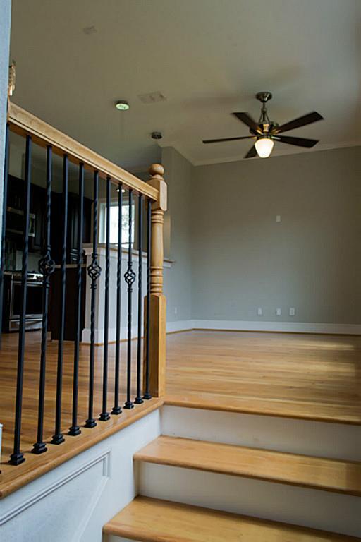 Foto del edificio - 5545 Navarro St