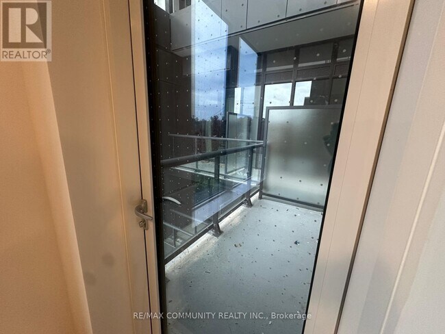 Building Photo - 7439 Kingston Rd