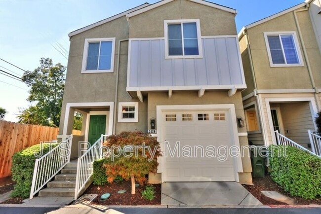 Building Photo - 3428 Trio Ln