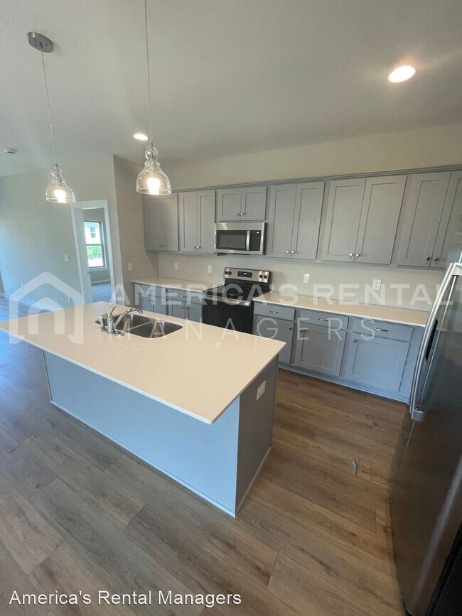 Foto del edificio - 4 br, 2 bath House - 104 Edisto Circle