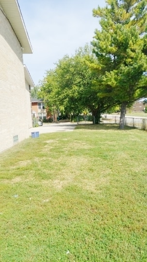Building Photo - 2204 Hebron Ave