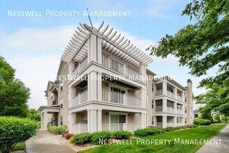 Building Photo - 5003 W Calton Ln