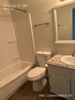 Foto principal - 23 24th St SW