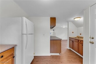 Building Photo - 3571 W 69th St