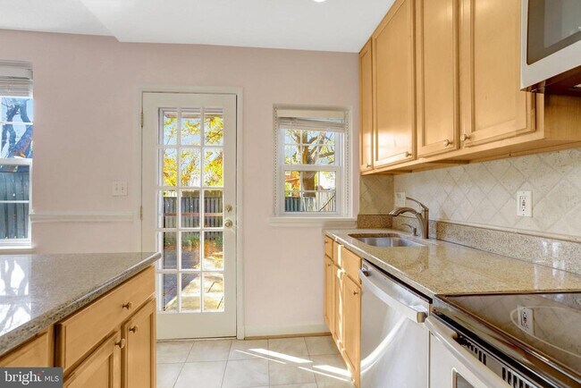 Foto del edificio - 4326 36th St S