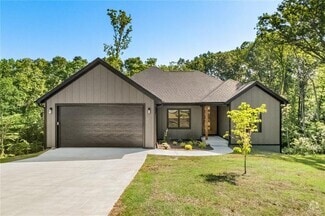 Building Photo - 45 Blairgowrie Dr