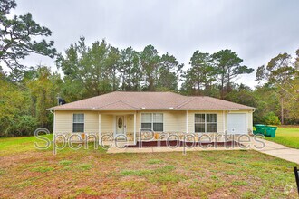 Building Photo - 213 Pinoak Ct W