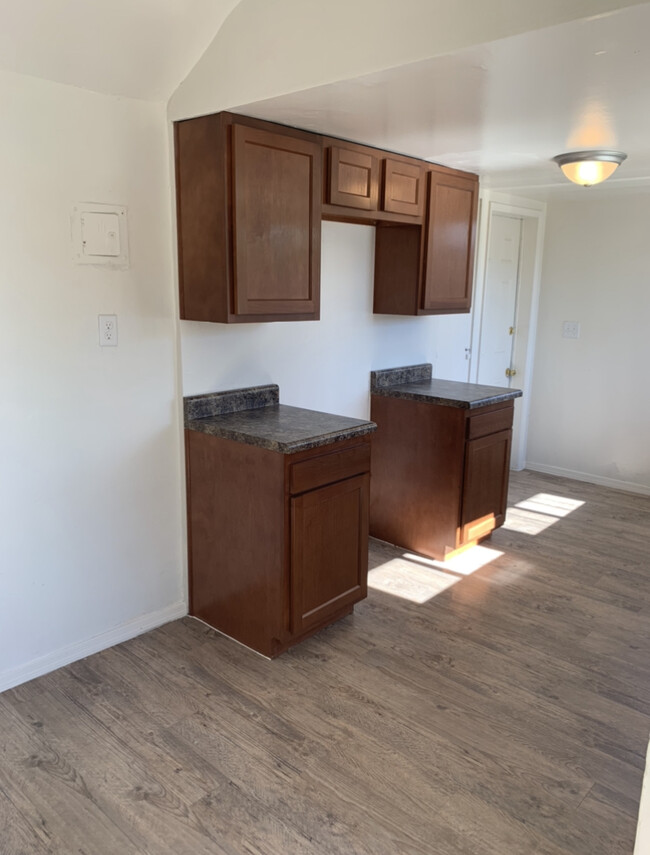 Foto del edificio - 3455 E Presidio Rd
