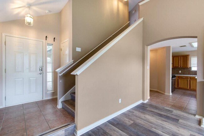 Building Photo - 1810 W Pflugerville Pkwy