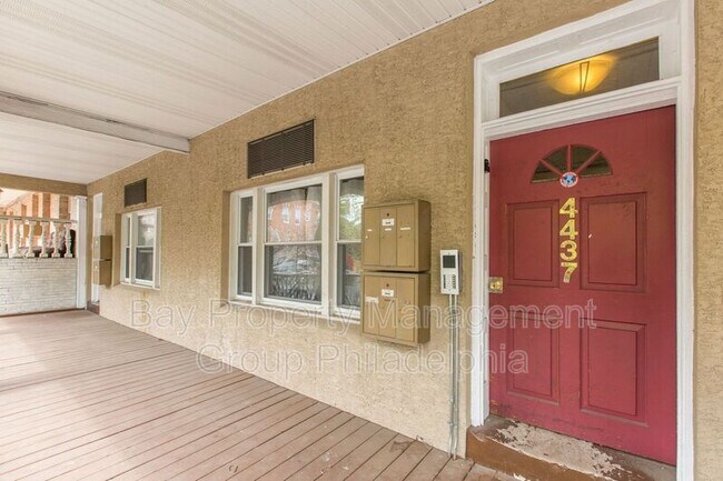 Foto del edificio - 4437 Chestnut St
