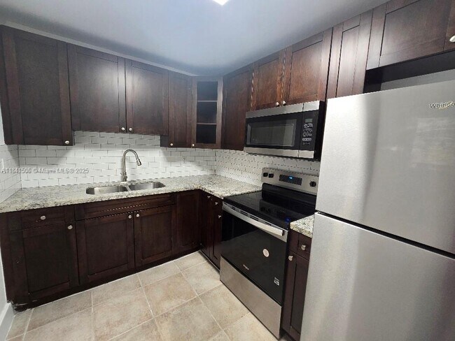 Foto del edificio - 5625 W 20th Ave