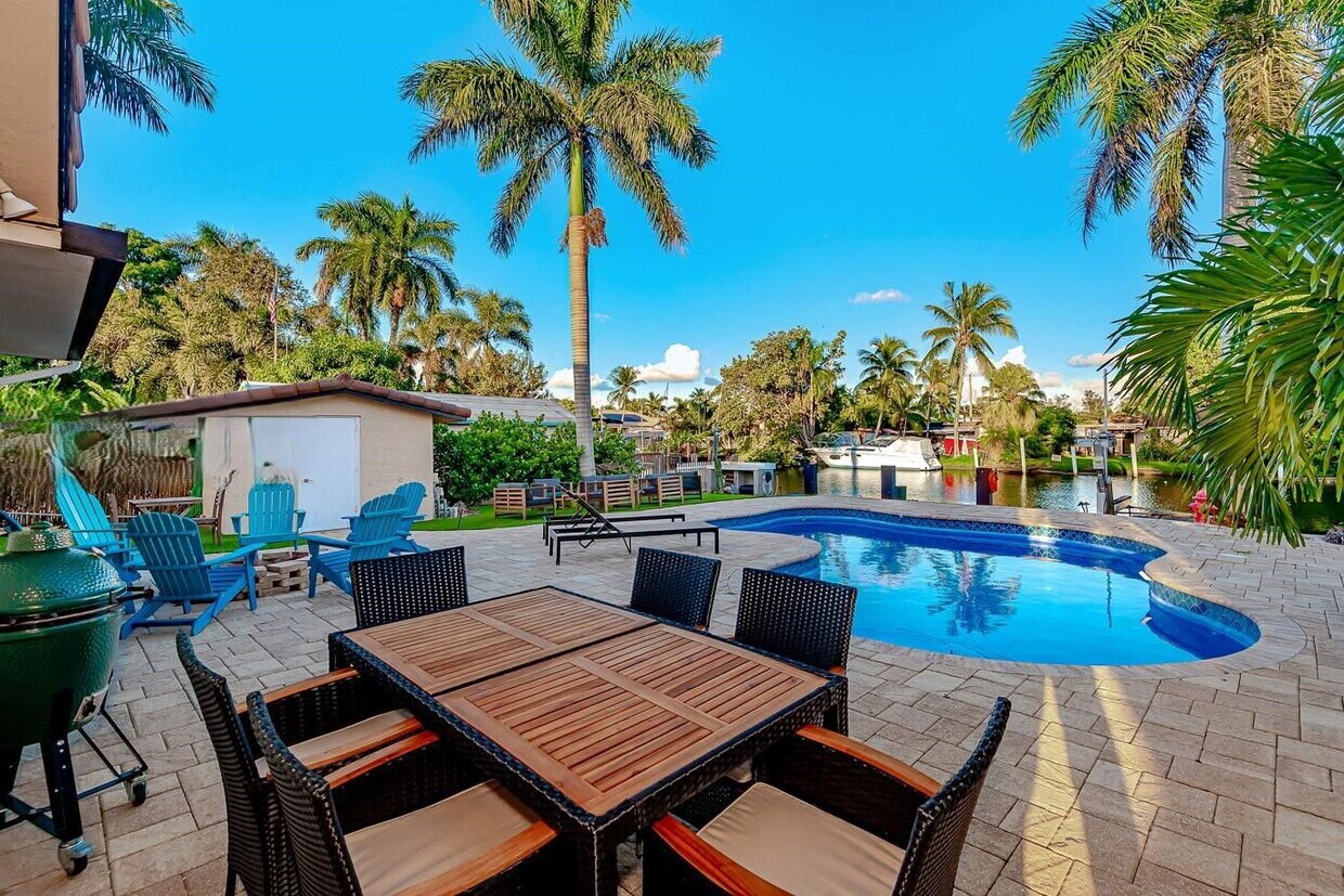 Foto principal - 4732 SW 35th Ave