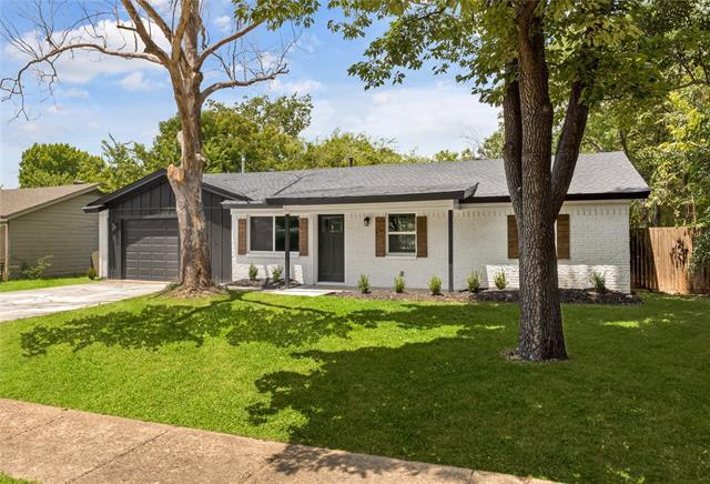 Foto del edificio - 13321 Blossomheath Ln