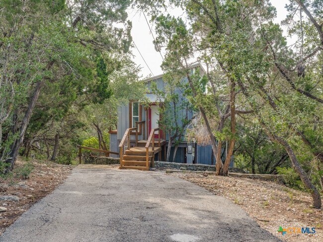 Foto del edificio - 238 Ledgeview Dr