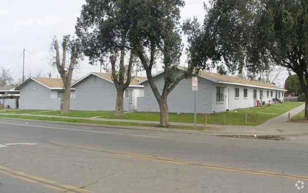 Foto del edificio - 3 E San Joaquin St