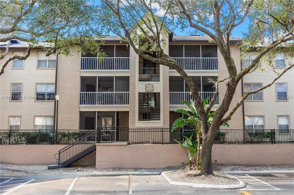 Foto principal - 623 Dory Ln