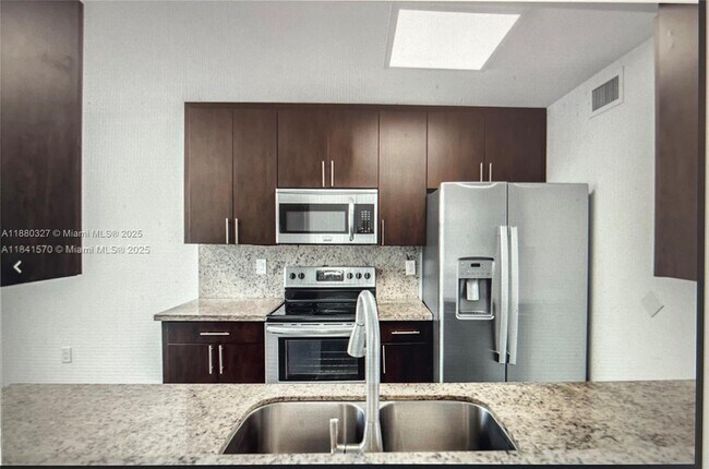 Foto del edificio - 9749 NW 48th Terrace