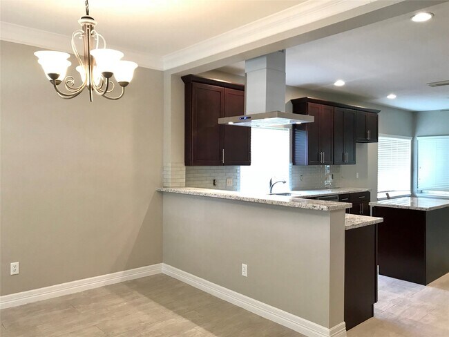 Building Photo - 5722 Fort Sumter Ln