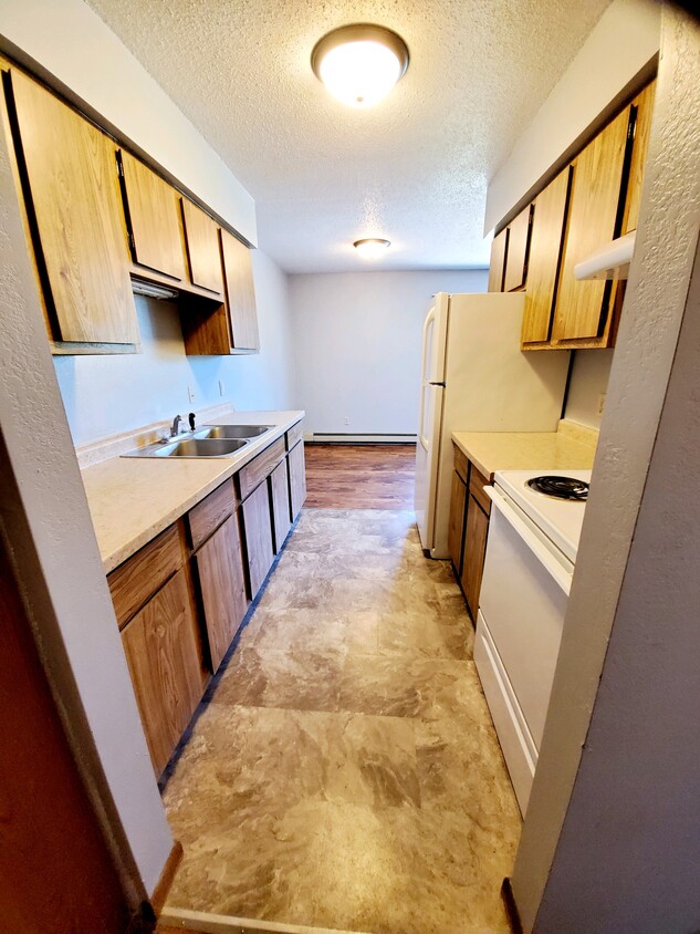Foto principal - 517 Village Dr
