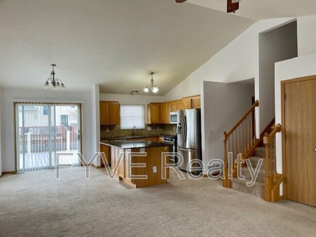 Building Photo - 8577 Portwood Ln