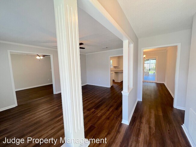 Foto del edificio - 3 br, 2 bath House - 123 Davidson Avenue
