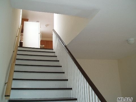 Foto del edificio - 29 E Main St