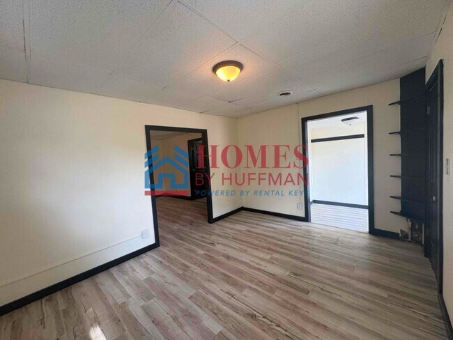 Foto del edificio - One Bedroom House