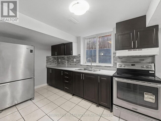 Building Photo - 51 Hadfield Cir