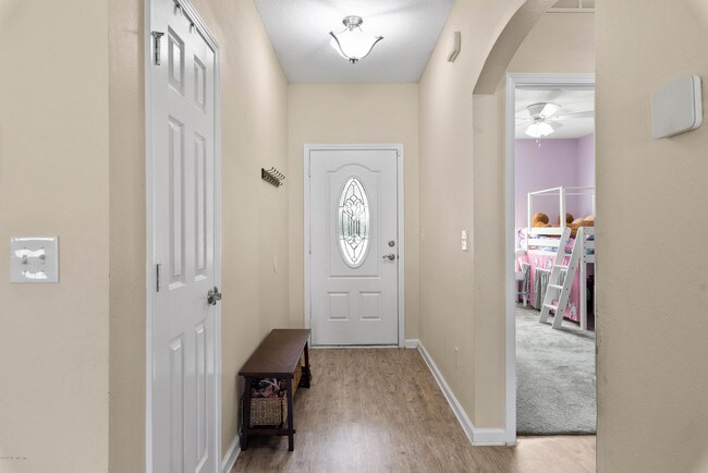 Foto del edificio - 950 State Rd 13