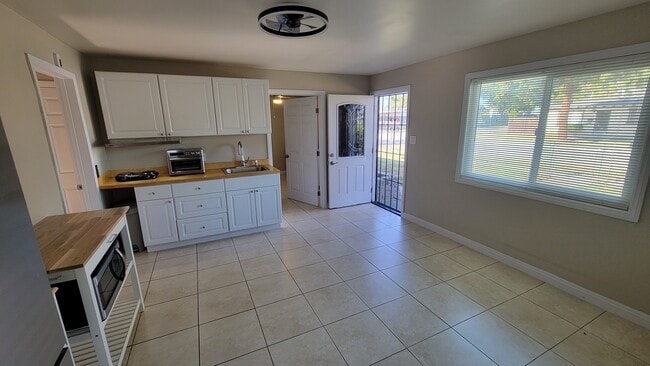 Building Photo - 20703 Ibex Ave